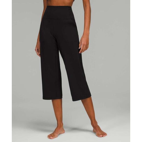 Lululemon Align High-Rise Wide Leg Crop 23" Black SZ 4 - Picture 1 of 6
